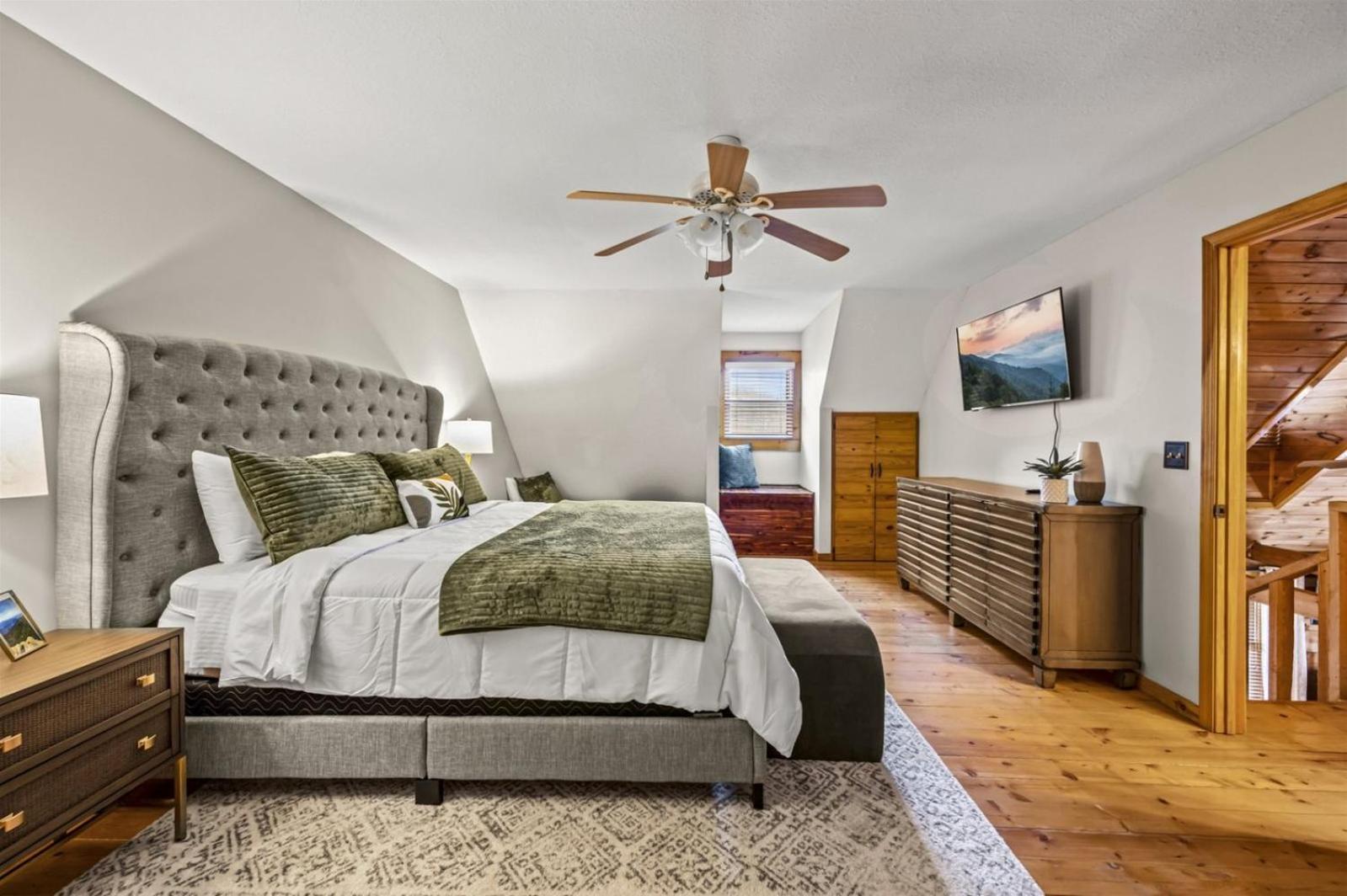 Hidden Star Hideaway-Blackberry Farm-Smoky Mtn Nat Park-Hot Tub- Fire Pit- Fenced Yard- Pet Friendly Walland Esterno foto